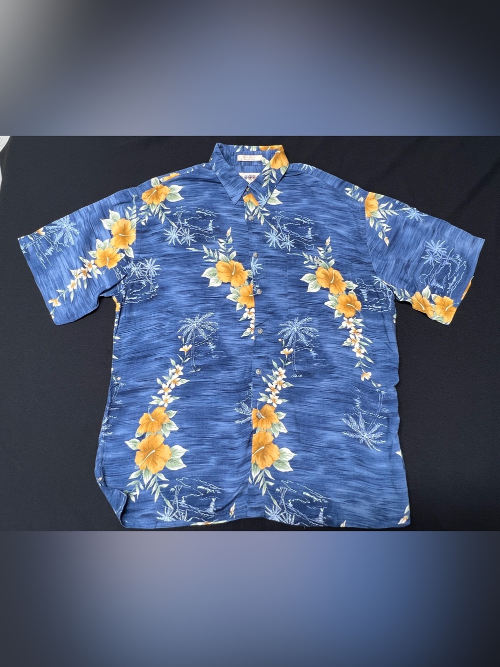 Vintage Hawaiian Shirt Men’s Large Blue Hibiscus Tropical Rayon Button Up